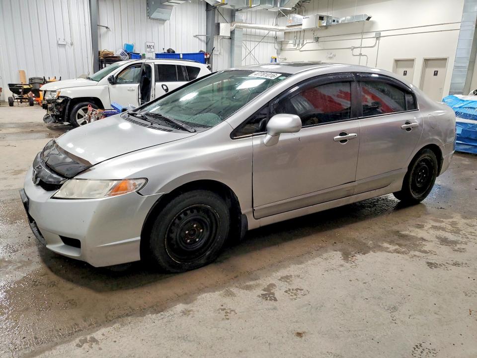 47781016 :رقم المزاد ، 2HGFA1F65AH003676 vin ، 2010 Honda Civic مزاد بيع