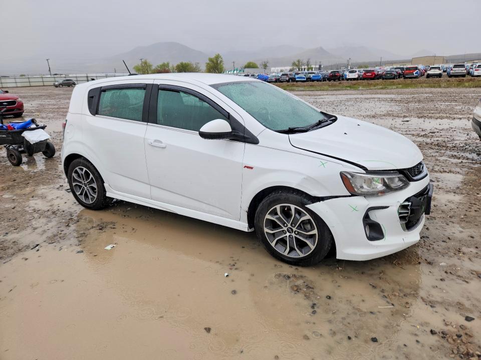 2019 Chevrolet Sonic მანქანა იყიდება აუქციონზე, vin: 1G1JD6SB4K4139840, აუქციონის ნომერი: 48053226