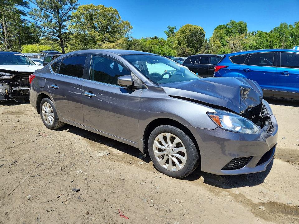 Продажа на аукционе авто 2018 Nissan Sentra, vin: 3N1AB7AP6JY213662, номер лота: 51087956