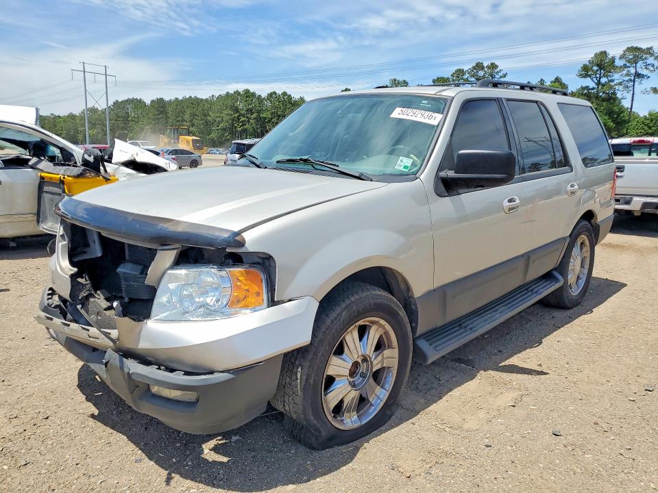 Продажа на аукционе авто 2005 Ford Expedition, vin: 1FMPU16575LA81740, номер лота: 50292936