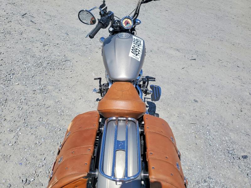 49914696 :رقم المزاد ، 56KMSB009G3111964 vin ، 2016 Indian Scout مزاد بيع