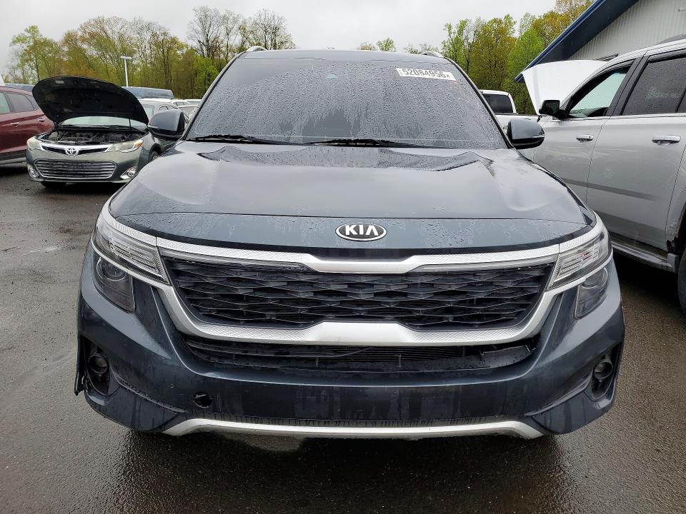 2021 Kia Seltos მანქანა იყიდება აუქციონზე, vin: KNDEUCAA8M7163737, აუქციონის ნომერი: 52084956