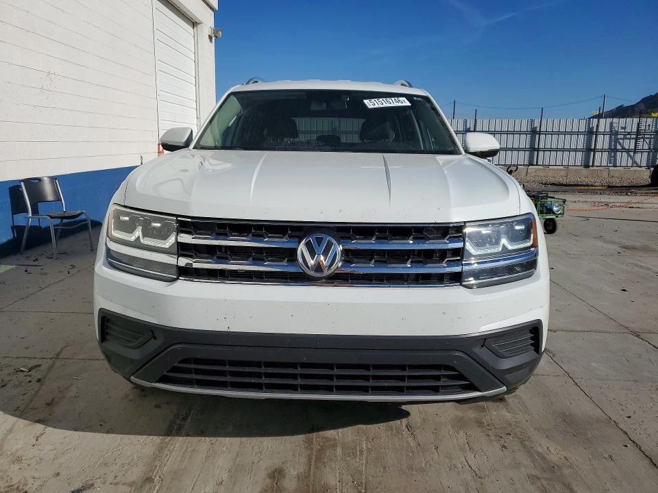 51516746 :رقم المزاد ، 1V2GR2CA0JC552424 vin ، 2018 Volkswagen Atlas مزاد بيع