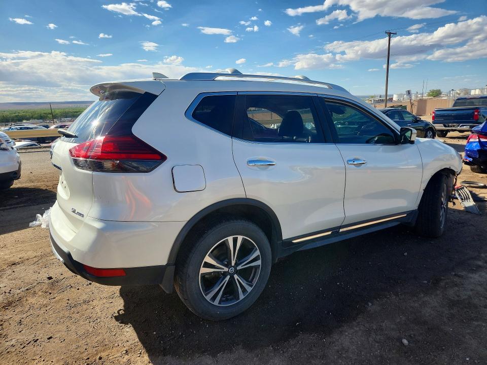 49288826 :رقم المزاد ، JN8AT2MV2HW023905 vin ، 2017 Nissan Rogue مزاد بيع