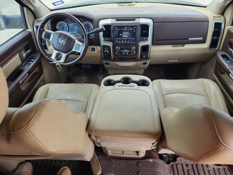 49639896 :رقم المزاد ، 3C7WRNFL2JG322380 vin ، 2018 Ram 5500 مزاد بيع
