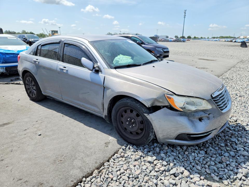 51544266 :رقم المزاد ، 1C3CCBAB2EN235997 vin ، 2014 Chrysler 200 مزاد بيع