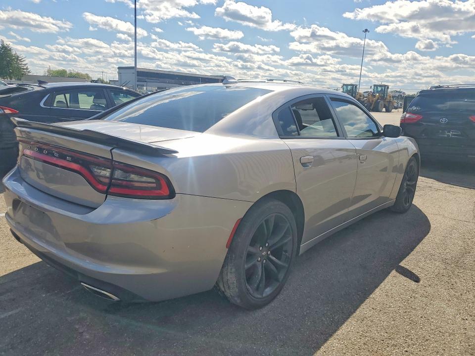 51700206 :رقم المزاد ، 2C3CDXHG3HH543933 vin ، 2017 Dodge Charger مزاد بيع