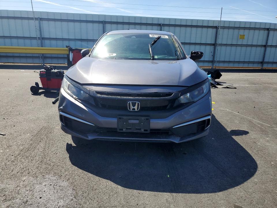 50150726 :رقم المزاد ، 19XFC2F65KE207101 vin ، 2019 Honda Civic مزاد بيع