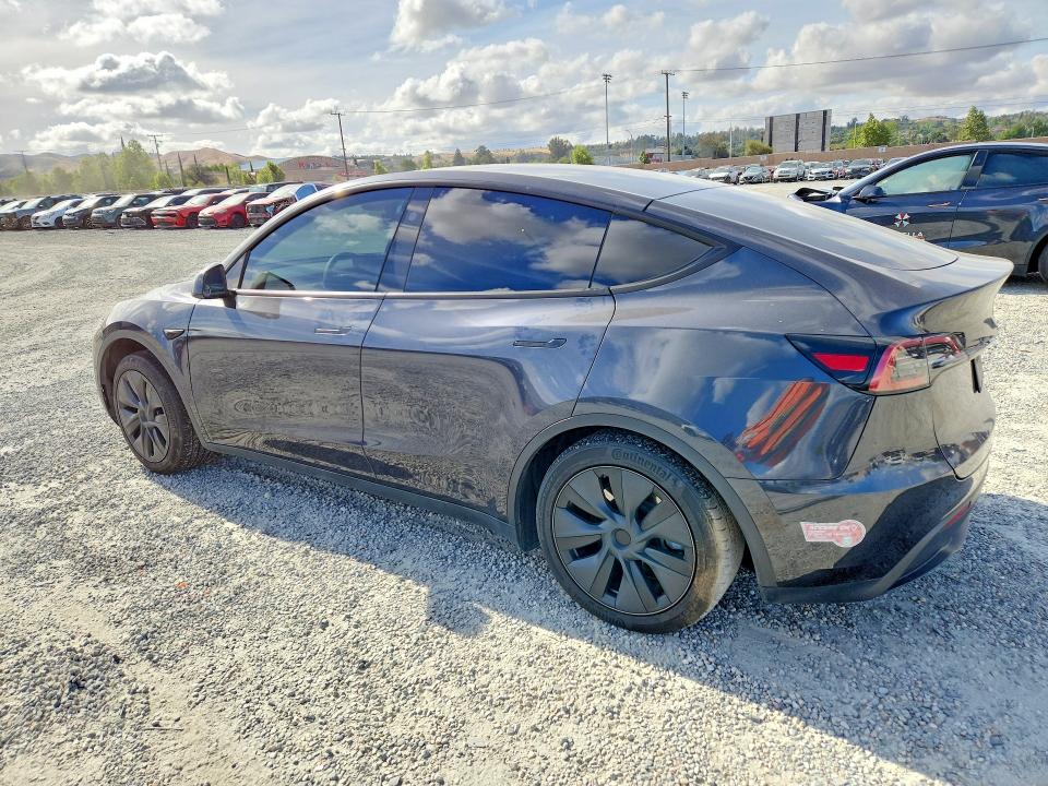 2024 Tesla Model Y მანქანა იყიდება აუქციონზე, vin: 7SAYGDEE4RF195600, აუქციონის ნომერი: 50679236