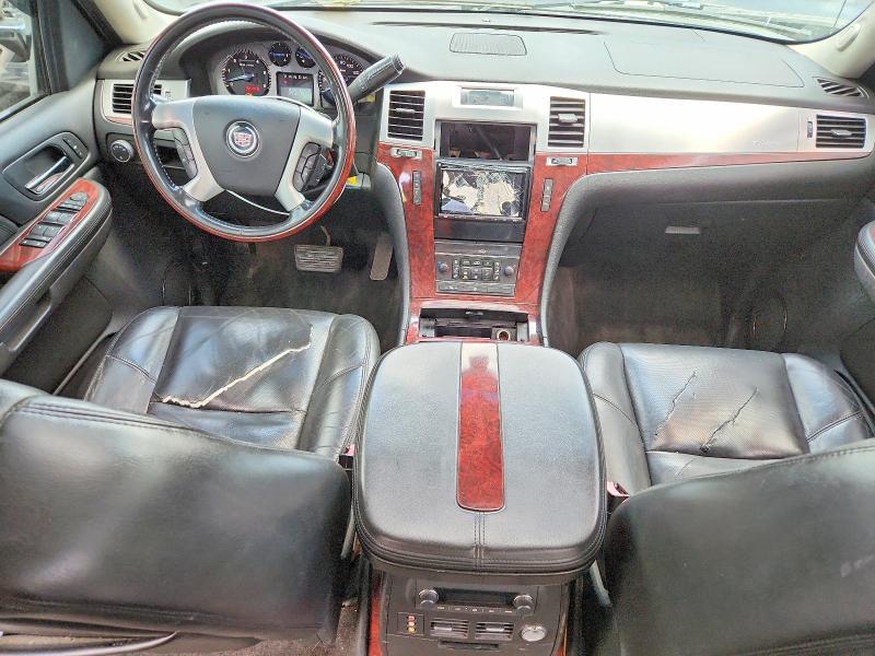 51312236 :رقم المزاد ، 3GYFK62878G161327 vin ، 2008 Cadillac Escalade مزاد بيع