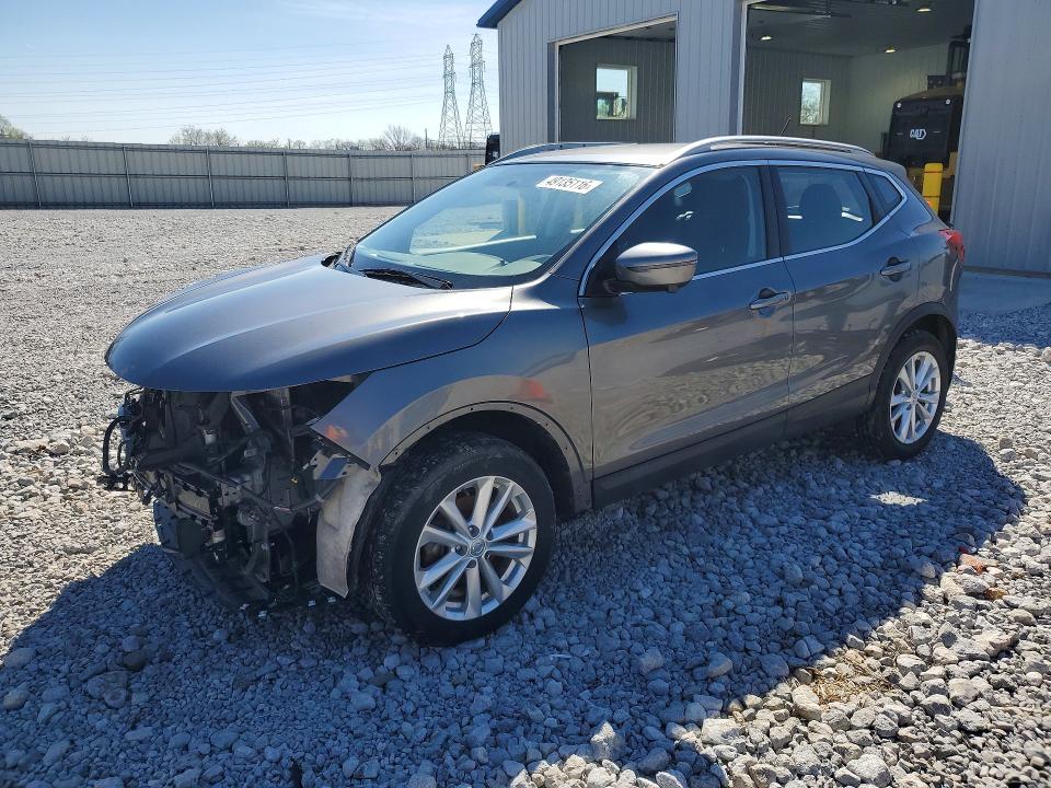 49135116 :رقم المزاد ، JN1BJ1CR3JW283131 vin ، 2018 Nissan Rogue Sport مزاد بيع