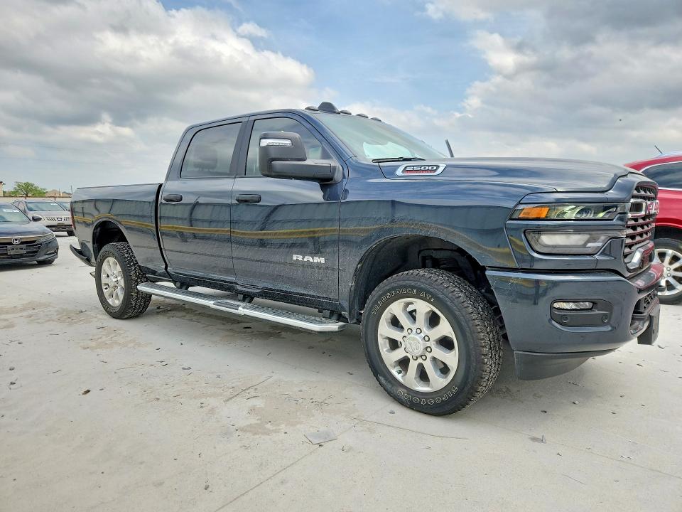 Продажа на аукционе авто 2026 Ram 2500, vin: 3C6UR5DJ3TG160923, номер лота: 50594516