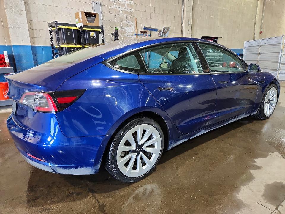 50182906 :رقم المزاد ، 5YJ3E1EAXNF186869 vin ، 2022 Tesla Model 3 مزاد بيع