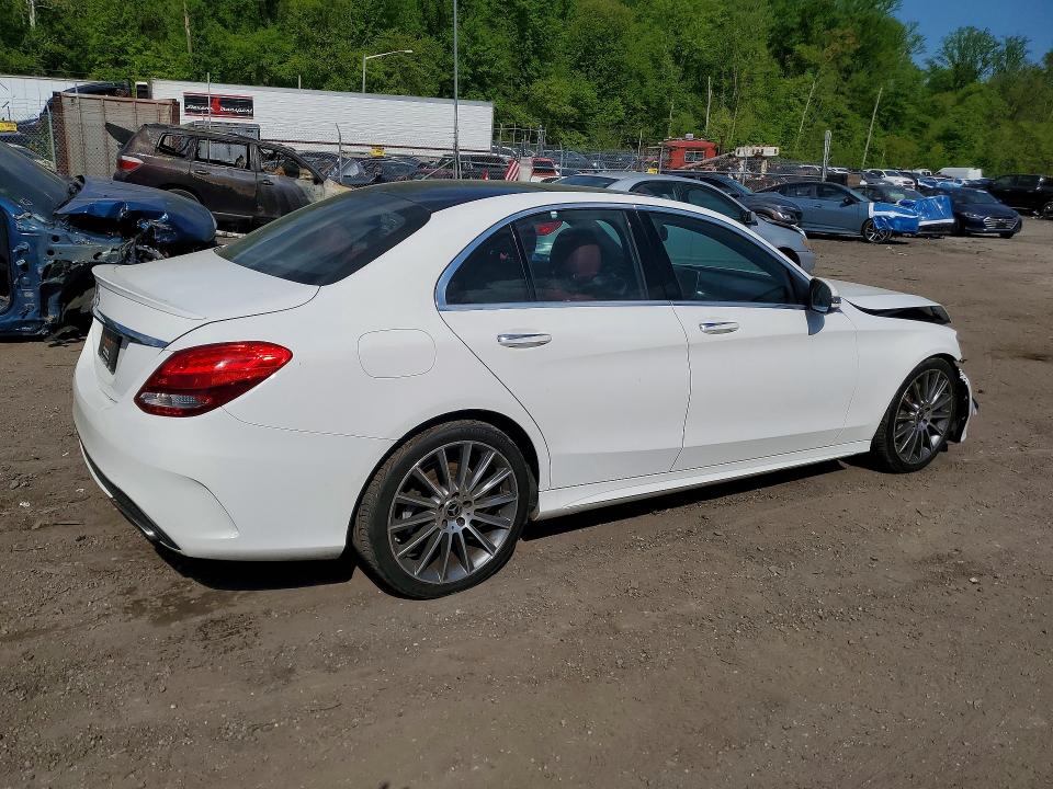 51169666 :رقم المزاد ، 55SWF4JB9HU219339 vin ، 2017 Mercedes-benz C مزاد بيع