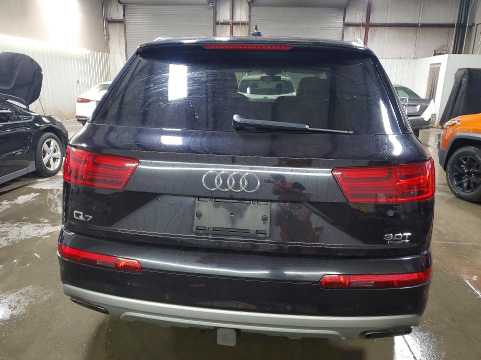 50119326 :رقم المزاد ، WA1LAAF7XJD028834 vin ، 2018 Audi Q7 مزاد بيع