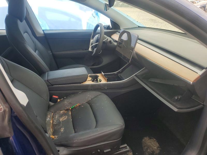 79340615 :رقم المزاد ، 5YJYGDEE2LF006110 vin ، 2020 Tesla Model Y مزاد بيع