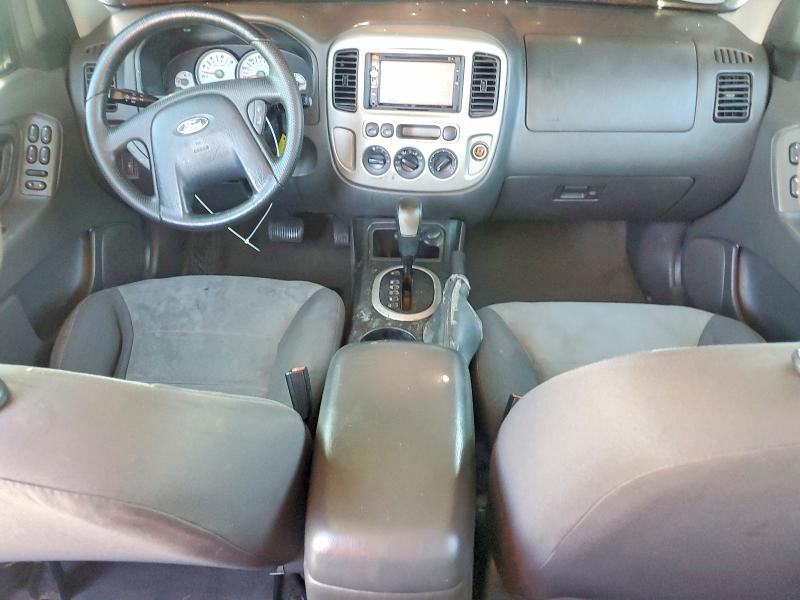 51760406 :رقم المزاد ، 1FMYU02Z55KB35520 vin ، 2005 Ford Escape مزاد بيع