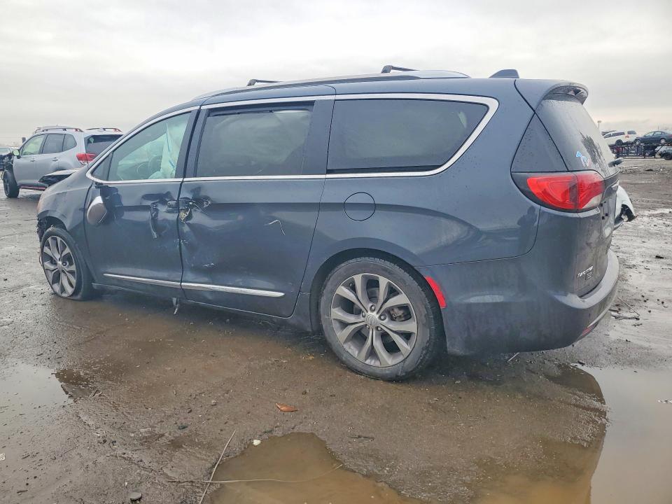 Продаж на аукціоні авто 2020 Chrysler Pacifica, vin: 2C4RC1GG3LR127262, номер лоту: 49085846