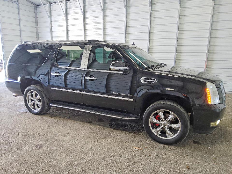 56070256 :رقم المزاد ، 1GYS4GEF7DR188093 vin ، 2013 Cadillac Escalade مزاد بيع