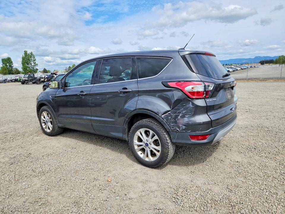 2017 Ford Escape მანქანა იყიდება აუქციონზე, vin: 1FMCU9G93HUC88185, აუქციონის ნომერი: 48693416