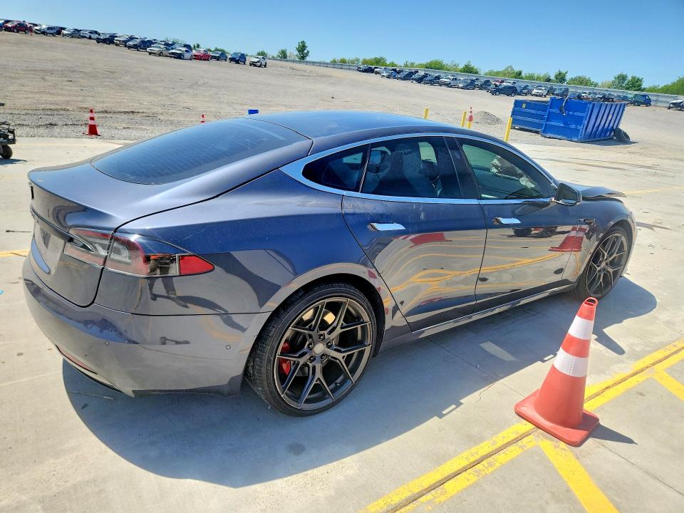 Продаж на аукціоні авто 2017 Tesla Model S, vin: 5YJSA1E17HF184590, номер лоту: 50063816