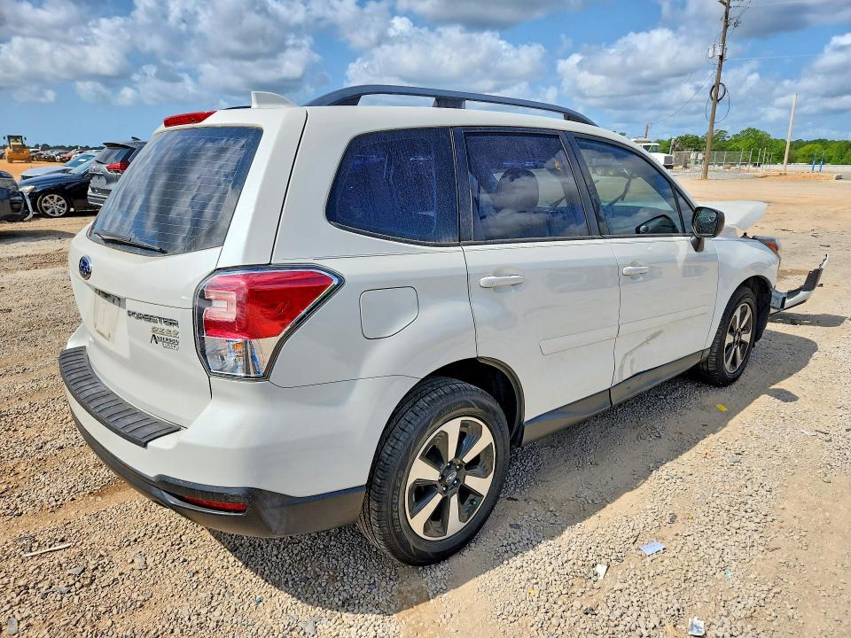 Продажа на аукционе авто 2017 Subaru Forester, vin: JF2SJABC4HH410947, номер лота: 50966906