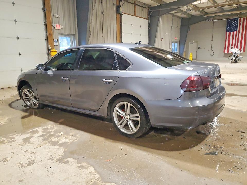 Продажа на аукционе авто 2015 Volkswagen Passat, vin: 1VWBV7A34FC051551, номер лота: 48953736