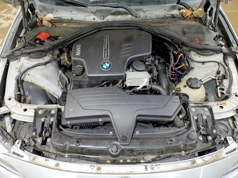 49563296 :رقم المزاد ، WBA3B3C54DF536854 vin ، 2013 Bmw 328 مزاد بيع
