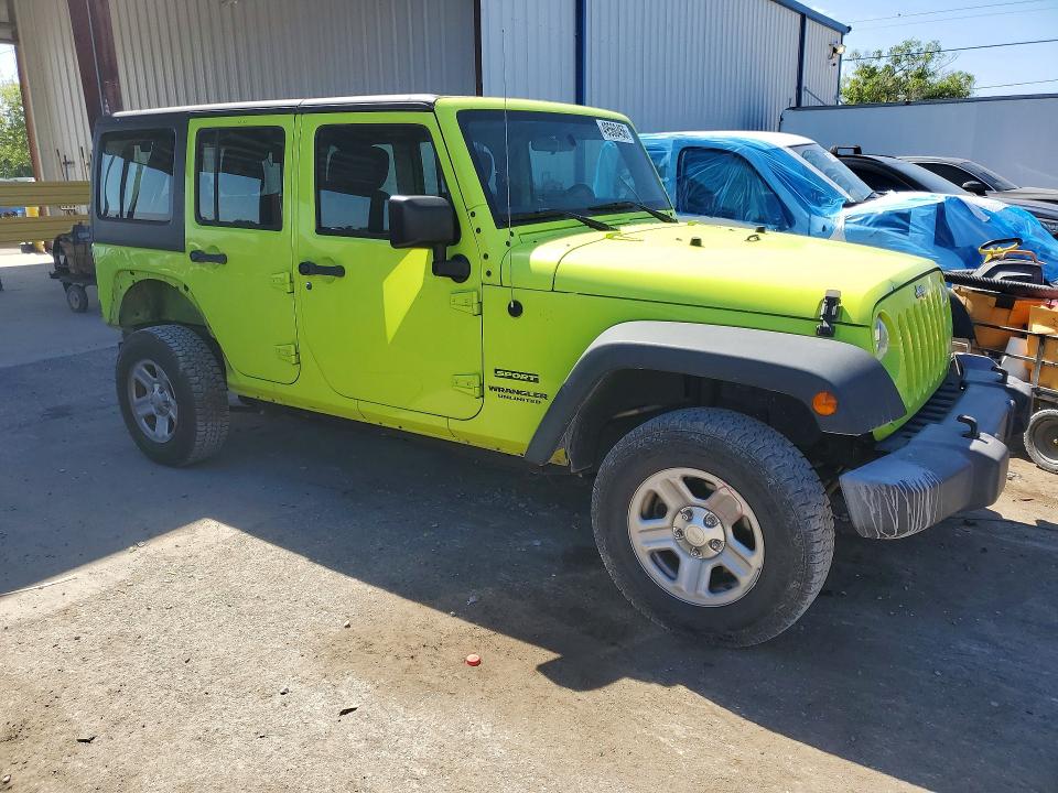 49560456 :رقم المزاد ، 1C4BJWDG5HL532032 vin ، 2017 Jeep Wrangler Unlimited مزاد بيع