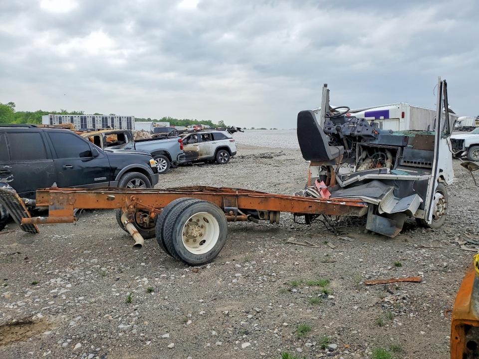 Продаж на аукціоні авто 1999 Freigliner Chassis, vin: 4UZA4FF45XCA49837, номер лоту: 51462426