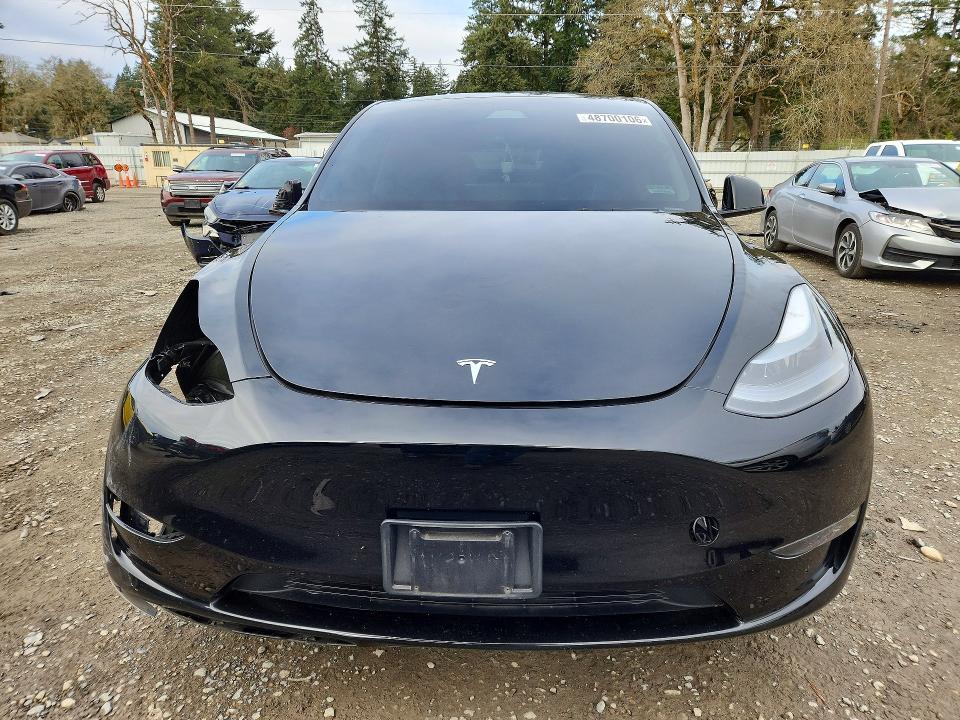 51891506 :رقم المزاد ، 7SAYGDEE7RF201728 vin ، 2024 Tesla Model Y مزاد بيع