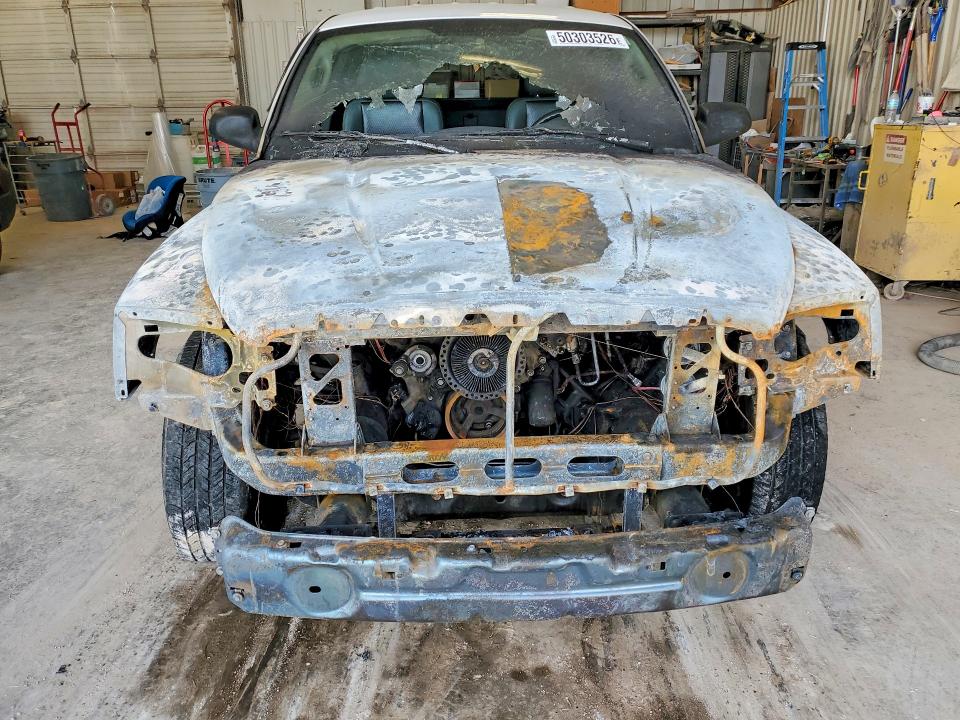 50303526 :رقم المزاد ، 1D7HE22K75S189116 vin ، 2005 Dodge Dakota مزاد بيع