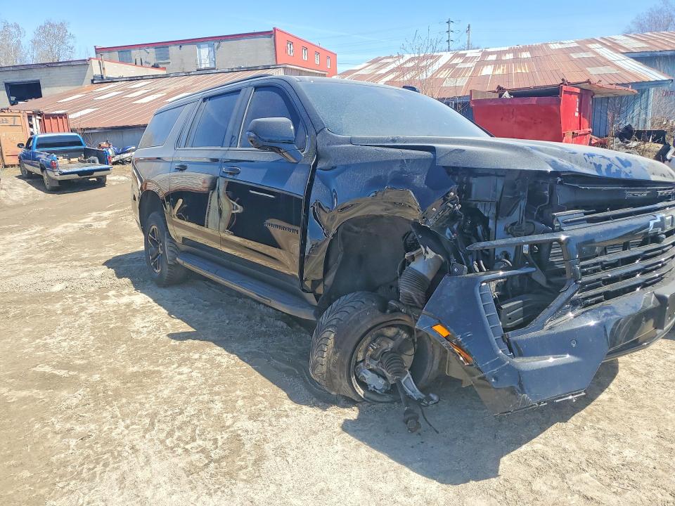 50044386 :رقم المزاد ، 1GNS6ER86SR371960 vin ، 2025 Chevrolet Suburban مزاد بيع