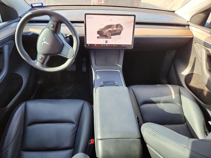 49328606 :رقم المزاد ، 7SAYGDEE0PF881677 vin ، 2023 Tesla Model Y مزاد بيع