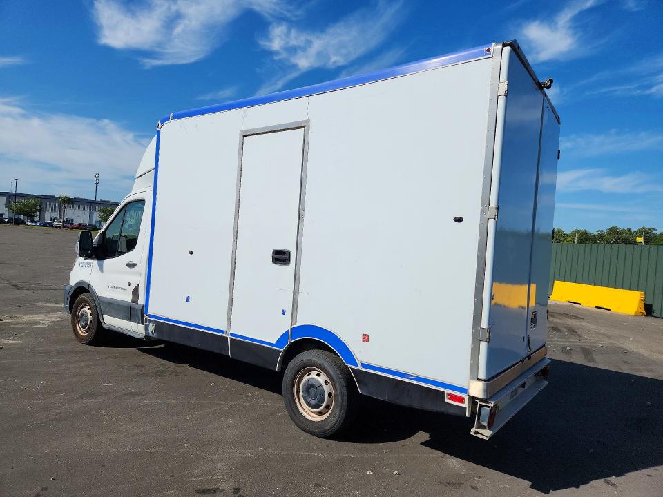 2020 Ford Transit მანქანა იყიდება აუქციონზე, vin: 1FDBW5Z80LKB30328, აუქციონის ნომერი: 49638416