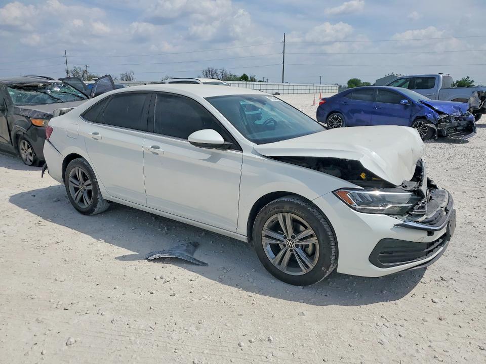 48454086 :رقم المزاد ، 3VWEM7BU3NM010428 vin ، 2022 Volkswagen Jetta مزاد بيع