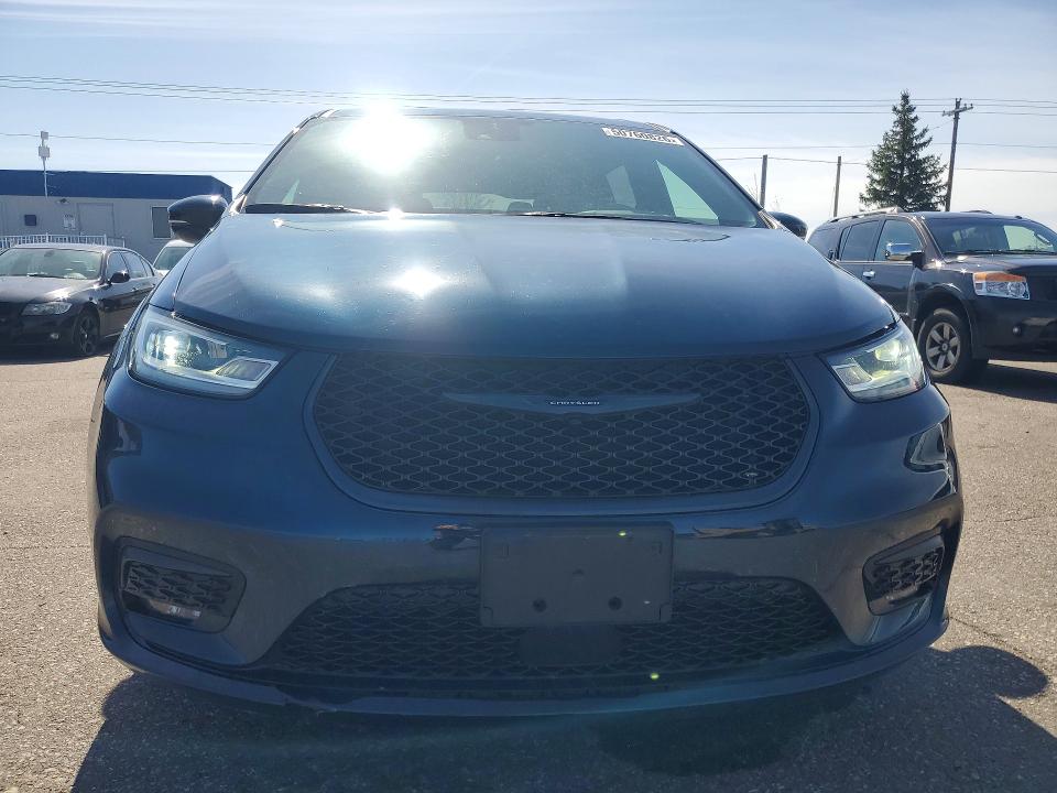 50760826 :رقم المزاد ، 2C4RC1L75NR220762 vin ، 2022 Chrysler Pacifica مزاد بيع