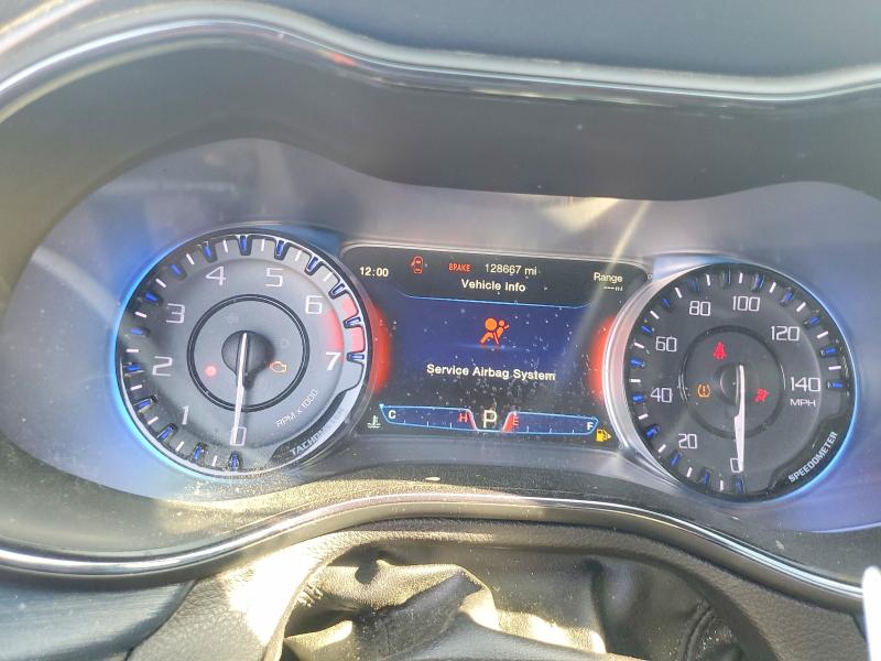 2016 Chrysler 200 მანქანა იყიდება აუქციონზე, vin: 1C3CCCBB1GN179297, აუქციონის ნომერი: 51261516