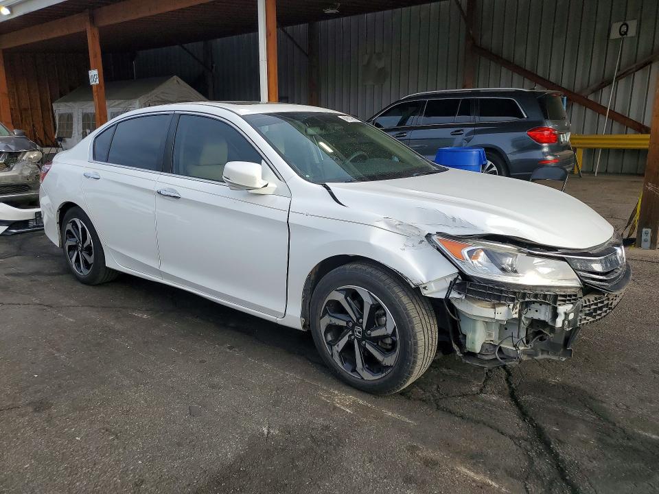 49574886 :رقم المزاد ، 1HGCR2F77GA034025 vin ، 2016 Honda Accord مزاد بيع