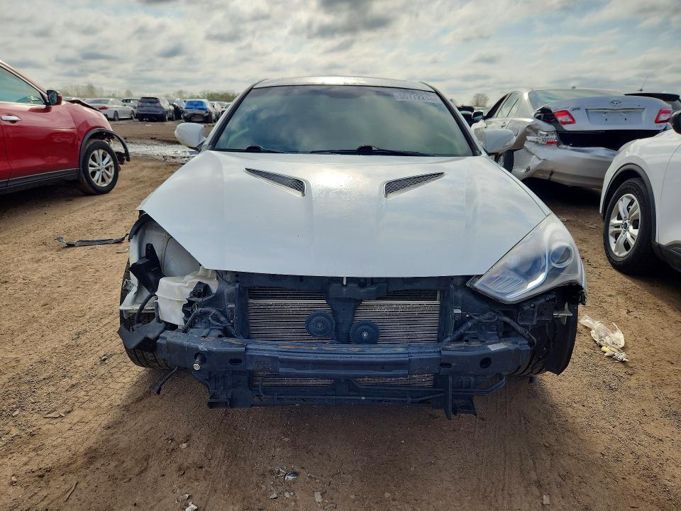 50772216 :رقم المزاد ، KMHHU6KJ3DU106663 vin ، 2013 Hyundai Genesis Coupe مزاد بيع