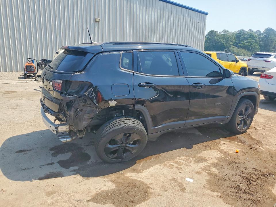 50924276 :رقم المزاد ، 3C4NJDBB0MT576009 vin ، 2021 Jeep Compass مزاد بيع