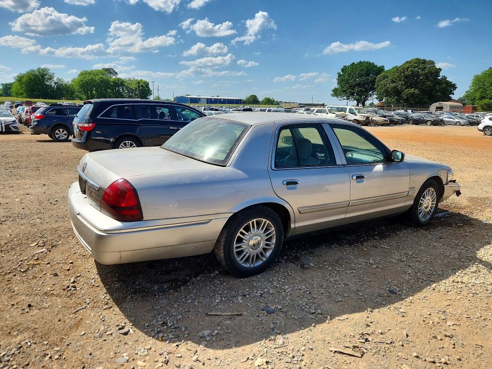 2010 Mercury Grand Marquis მანქანა იყიდება აუქციონზე, vin: 2MEBM7FV4AX624345, აუქციონის ნომერი: 50590846