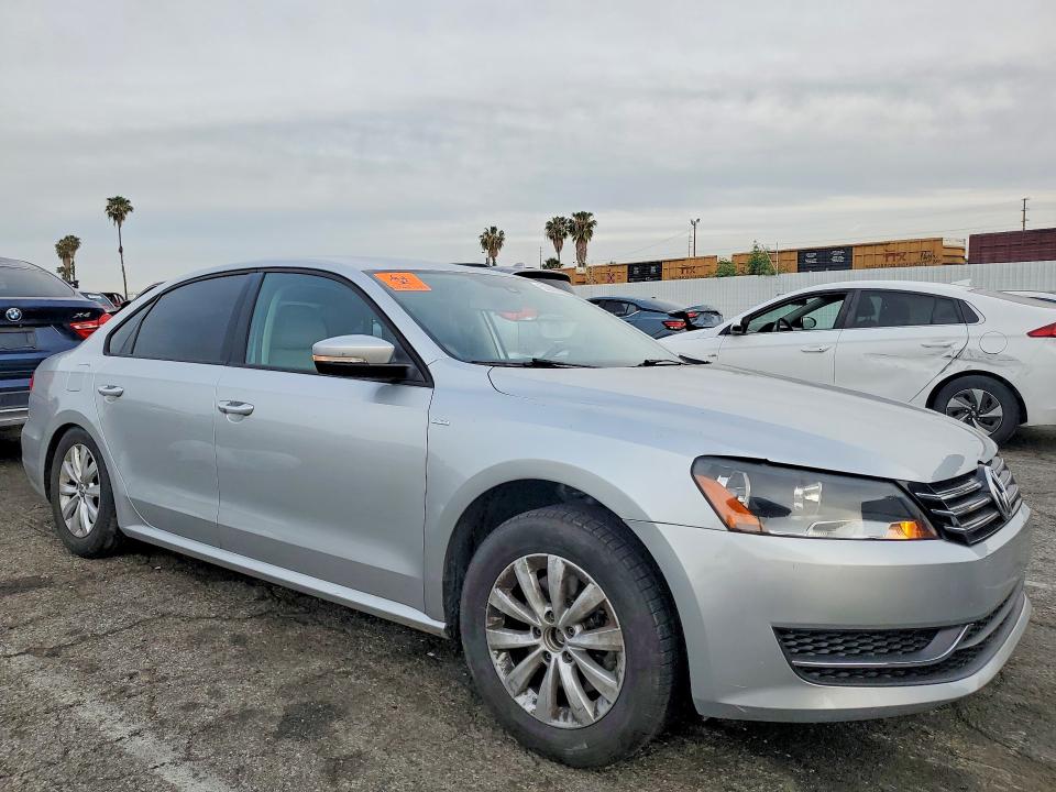 2015 Volkswagen Passat მანქანა იყიდება აუქციონზე, vin: 1VWAT7A3XFC009080, აუქციონის ნომერი: 50096126