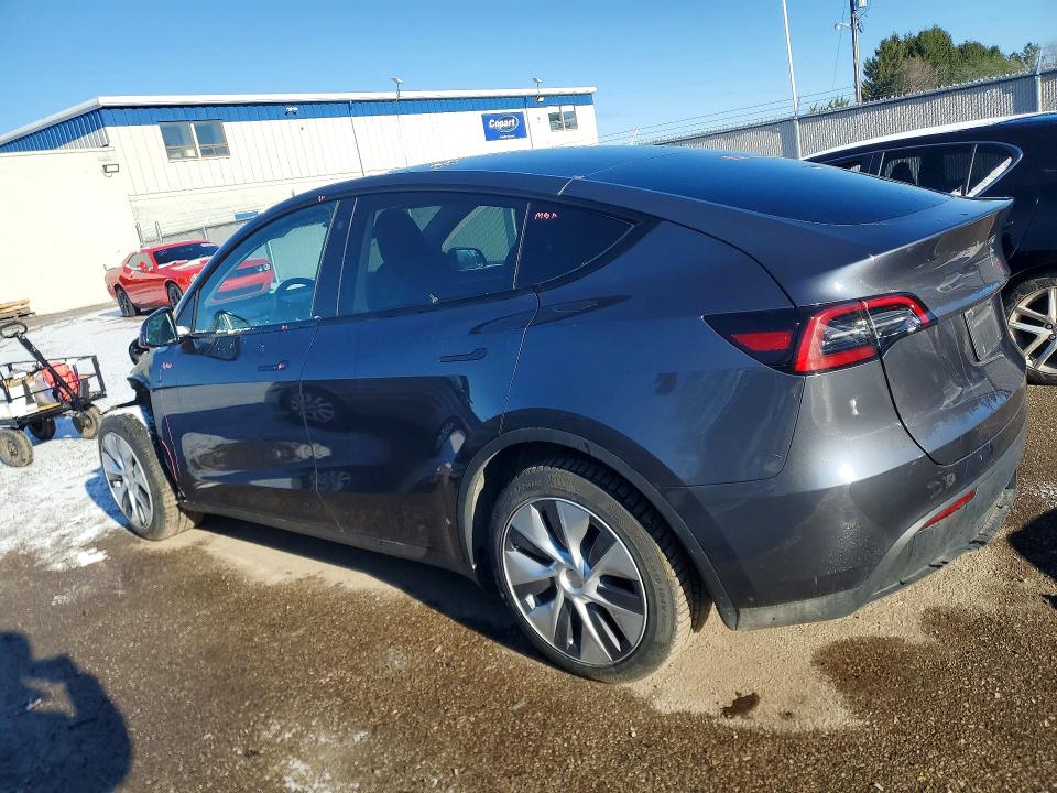 49483296 :رقم المزاد ، LRWYGDFD5PC071930 vin ، 2023 Tesla Model Y مزاد بيع
