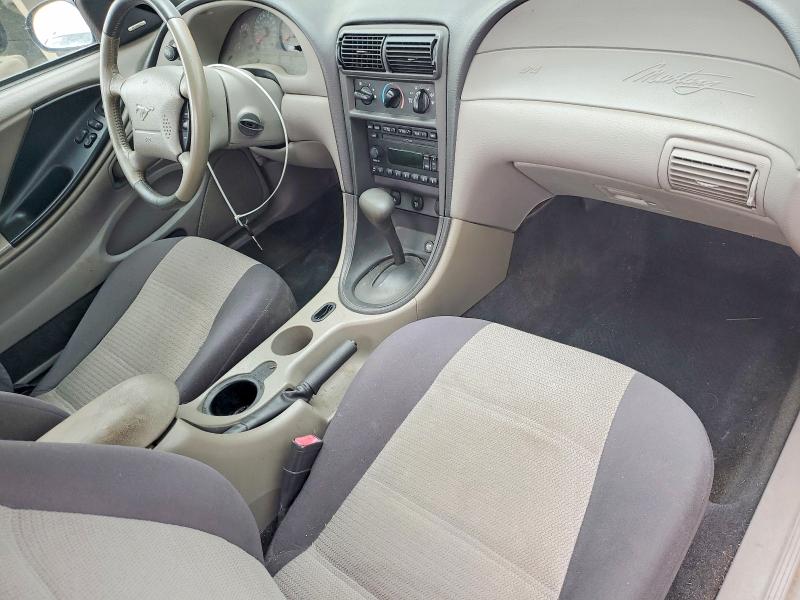 48995236 :رقم المزاد ، 1FAFP404X2F165110 vin ، 2002 Ford Mustang مزاد بيع