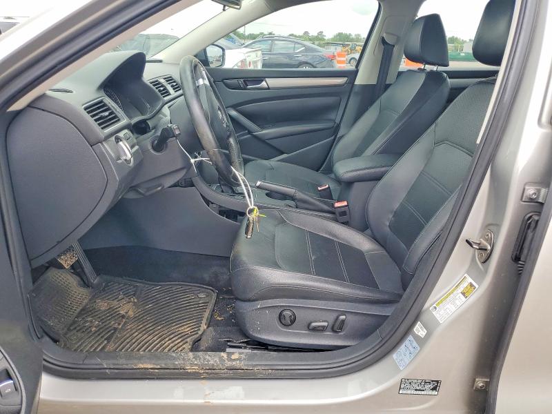 50661606 :رقم المزاد ، 1VWAT7A33EC072908 vin ، 2014 Volkswagen Passat مزاد بيع