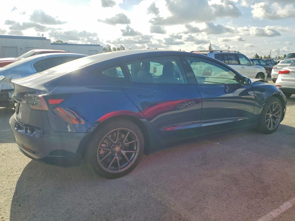 Продаж на аукціоні авто 2021 Tesla Model 3, vin: 5YJ3E1EA1MF030301, номер лоту: 50186886