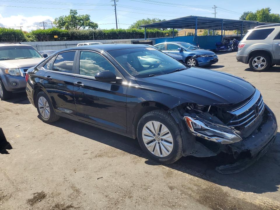 2019 Volkswagen Jetta მანქანა იყიდება აუქციონზე, vin: 3VWC57BU8KM031792, აუქციონის ნომერი: 51143396