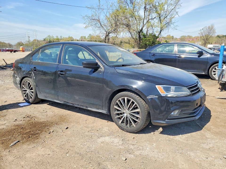 2015 Volkswagen Jetta მანქანა იყიდება აუქციონზე, vin: 3VWD17AJ8FM327649, აუქციონის ნომერი: 48989426