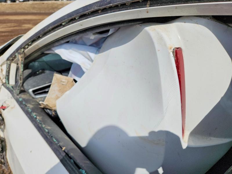 48660016 :رقم المزاد ، 5YFB4RBE5LP010401 vin ، 2020 Toyota Corolla مزاد بيع